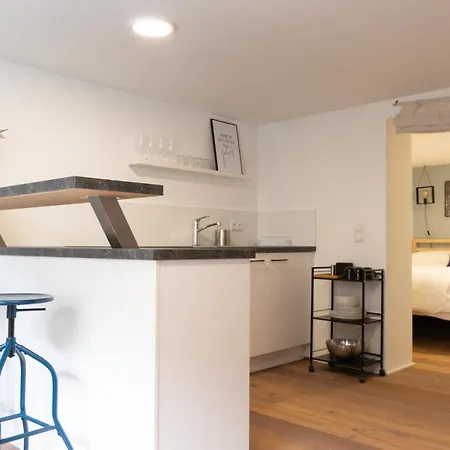 Dornbirn, Hongkong 1 * 도른비른